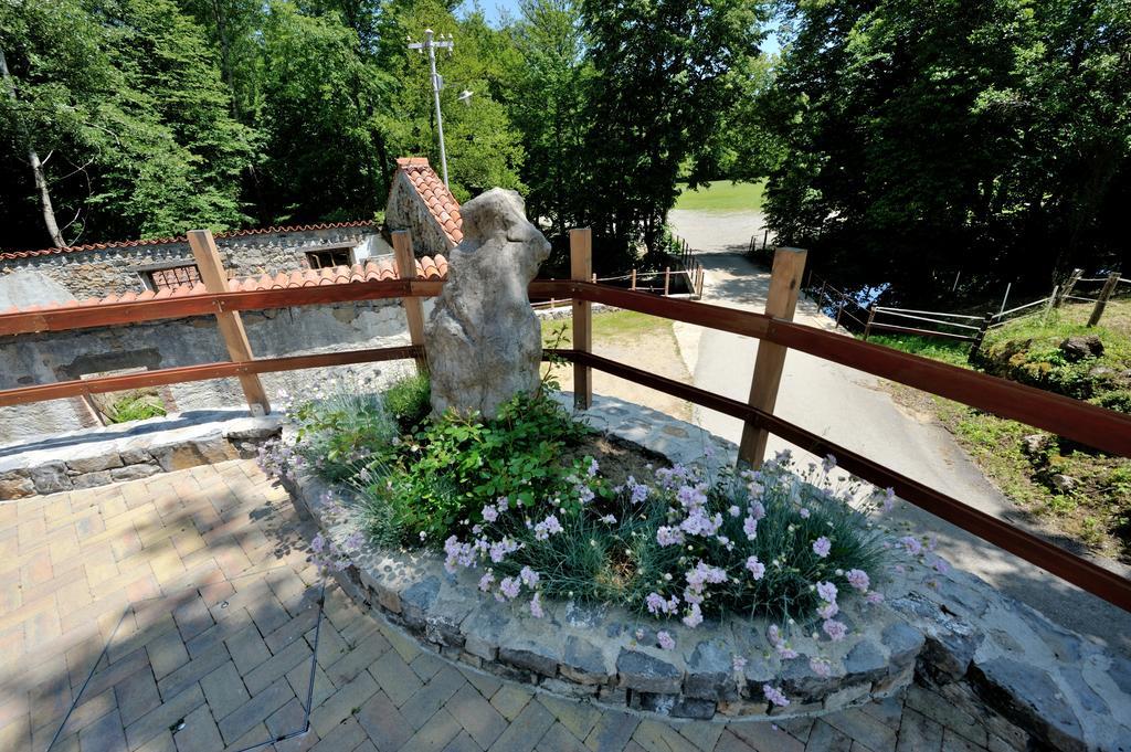 Вилла Tourist Farm Dujceva Domacija Vremski Britof Экстерьер фото