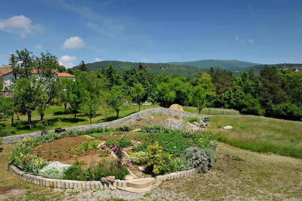 Вилла Tourist Farm Dujceva Domacija Vremski Britof Экстерьер фото
