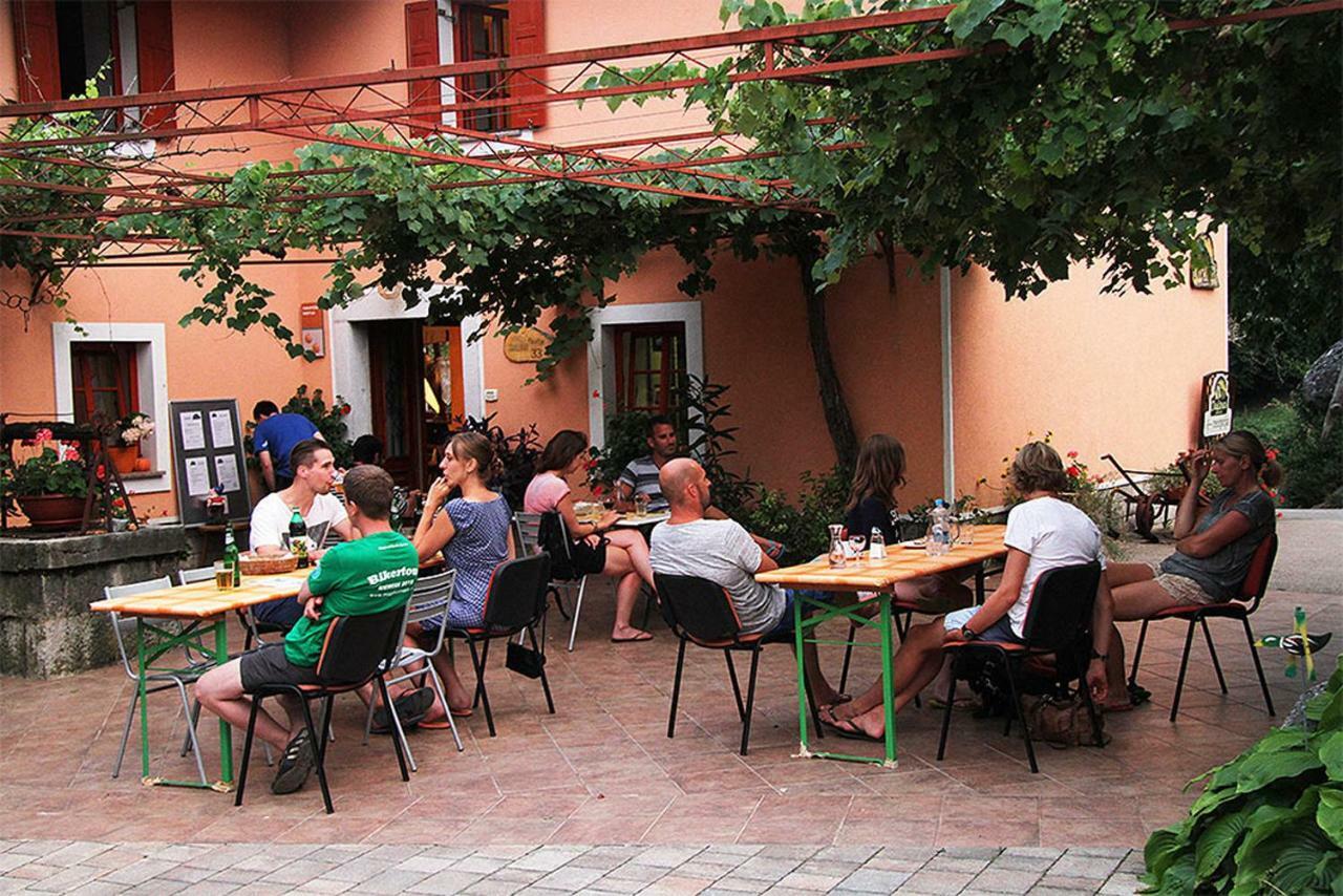 Вилла Tourist Farm Dujceva Domacija Vremski Britof Экстерьер фото